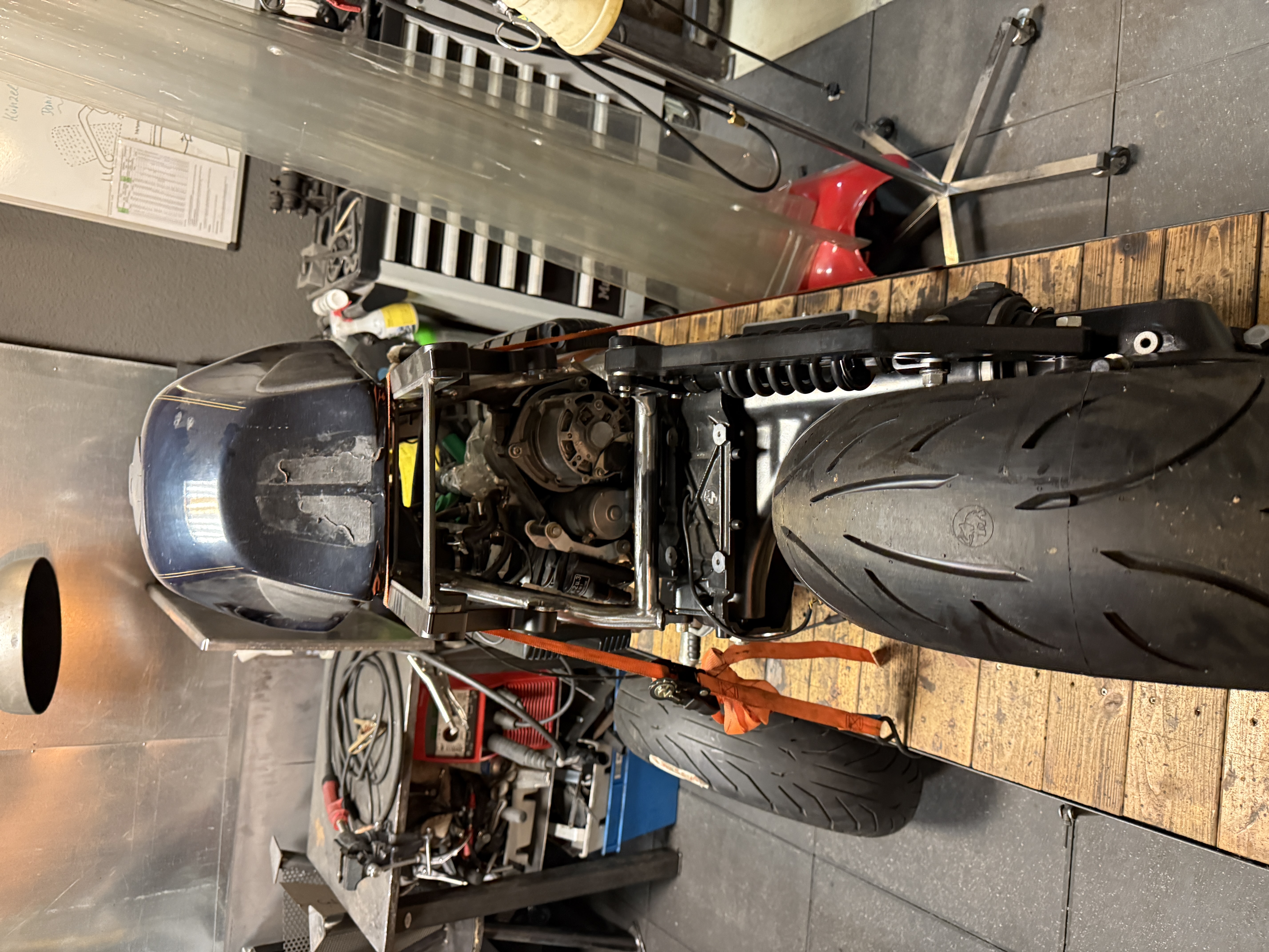 CNC-Heckrahmen & Fahrwerksumlenkung für BMW K-Serie – 100 % TÜV-konform!